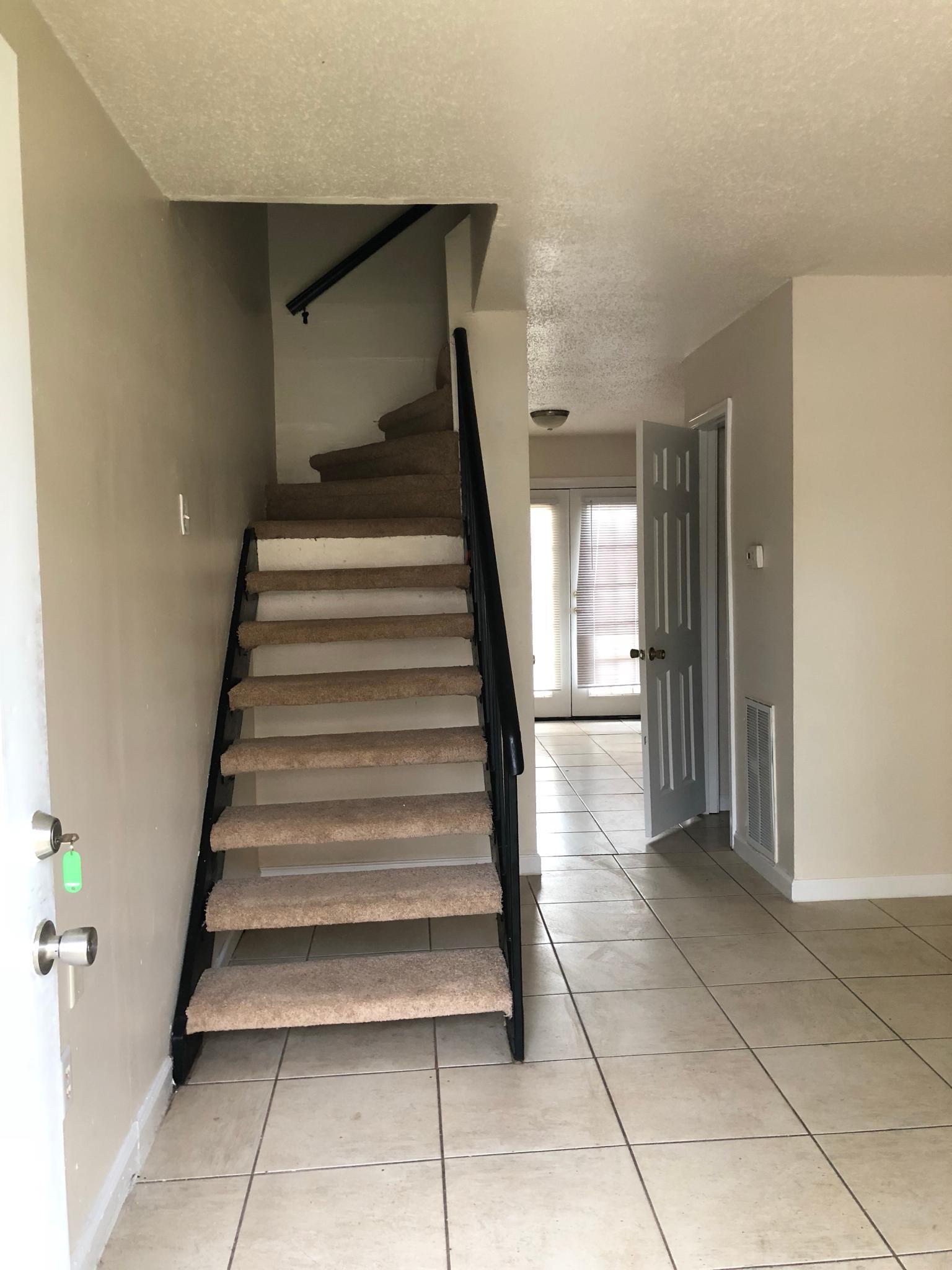 333 Mccaughan ave - D